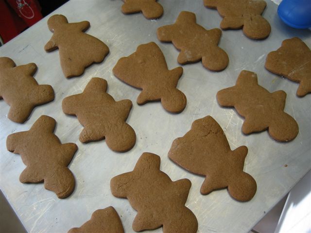 decorating cookies